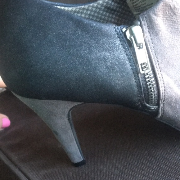 Gray booties - Picture 3 of 5